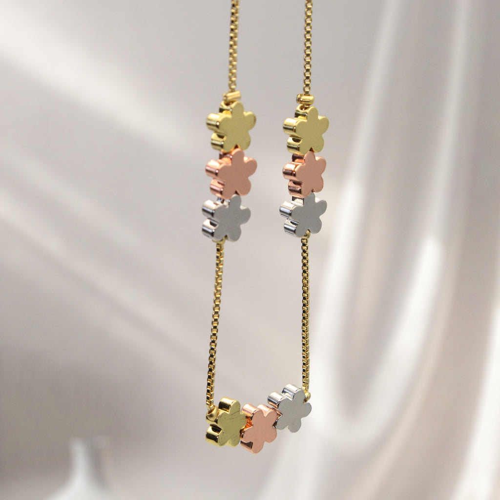 Trio-Tone Floral Art Necklace | Elegant Contemporary Jewelry