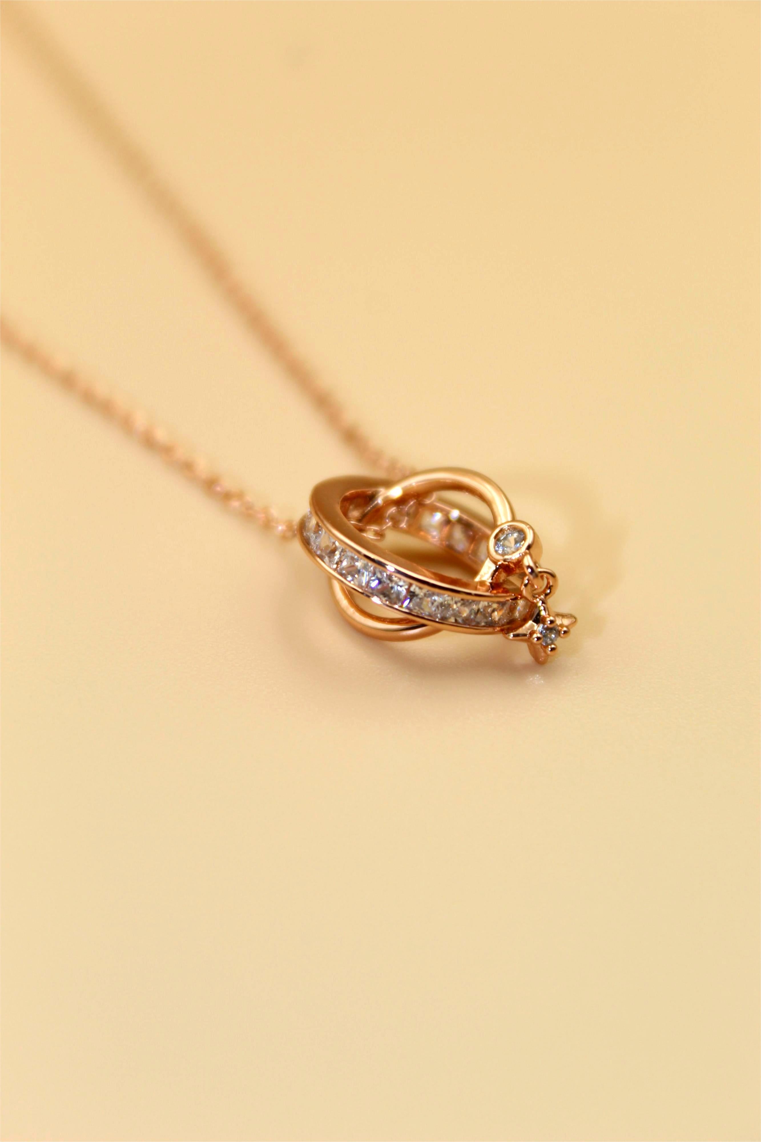 Anti-Tarnish Interlocking Ring Pendant Necklace