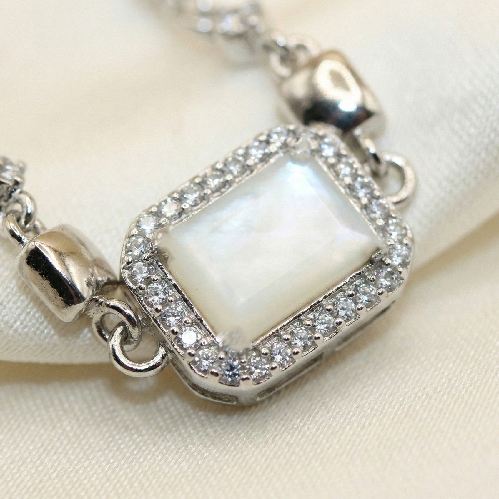 Silver-Toned Geometric Bracelet  | Elegant Artificial Jewelry