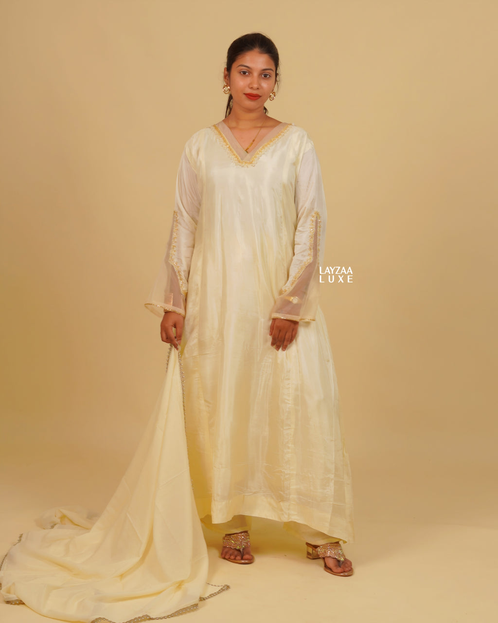 LUXURIOUS OFFWHITE COLOUR LONG LINE TUNIC