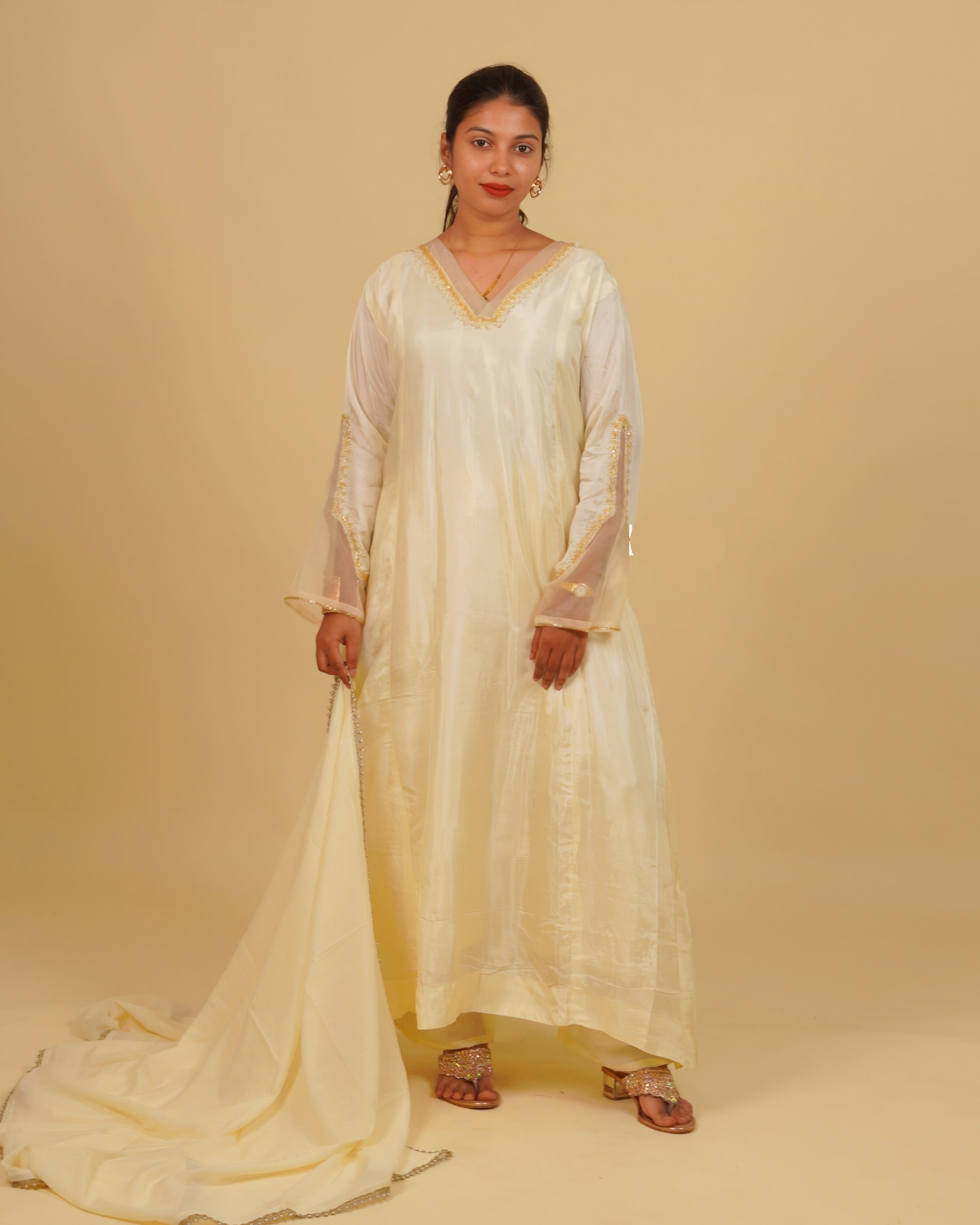 LUXURIOUS OFFWHITE COLOUR LONG LINE TUNIC