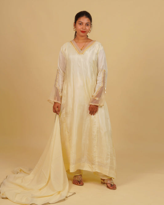 LUXURIOUS OFFWHITE COLOUR LONG LINE TUNIC