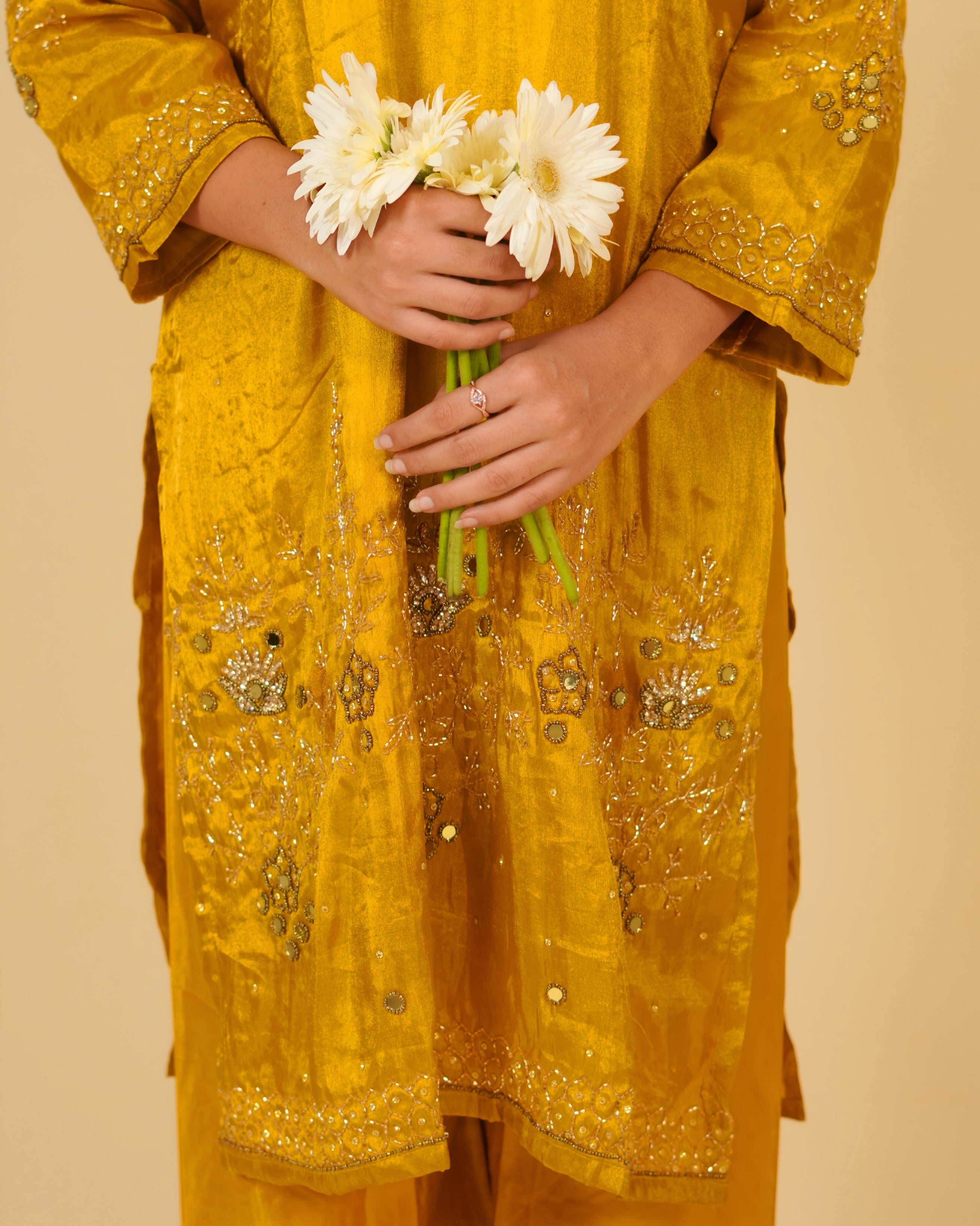 STYLISH TUNIC WITH EMBROIDERY