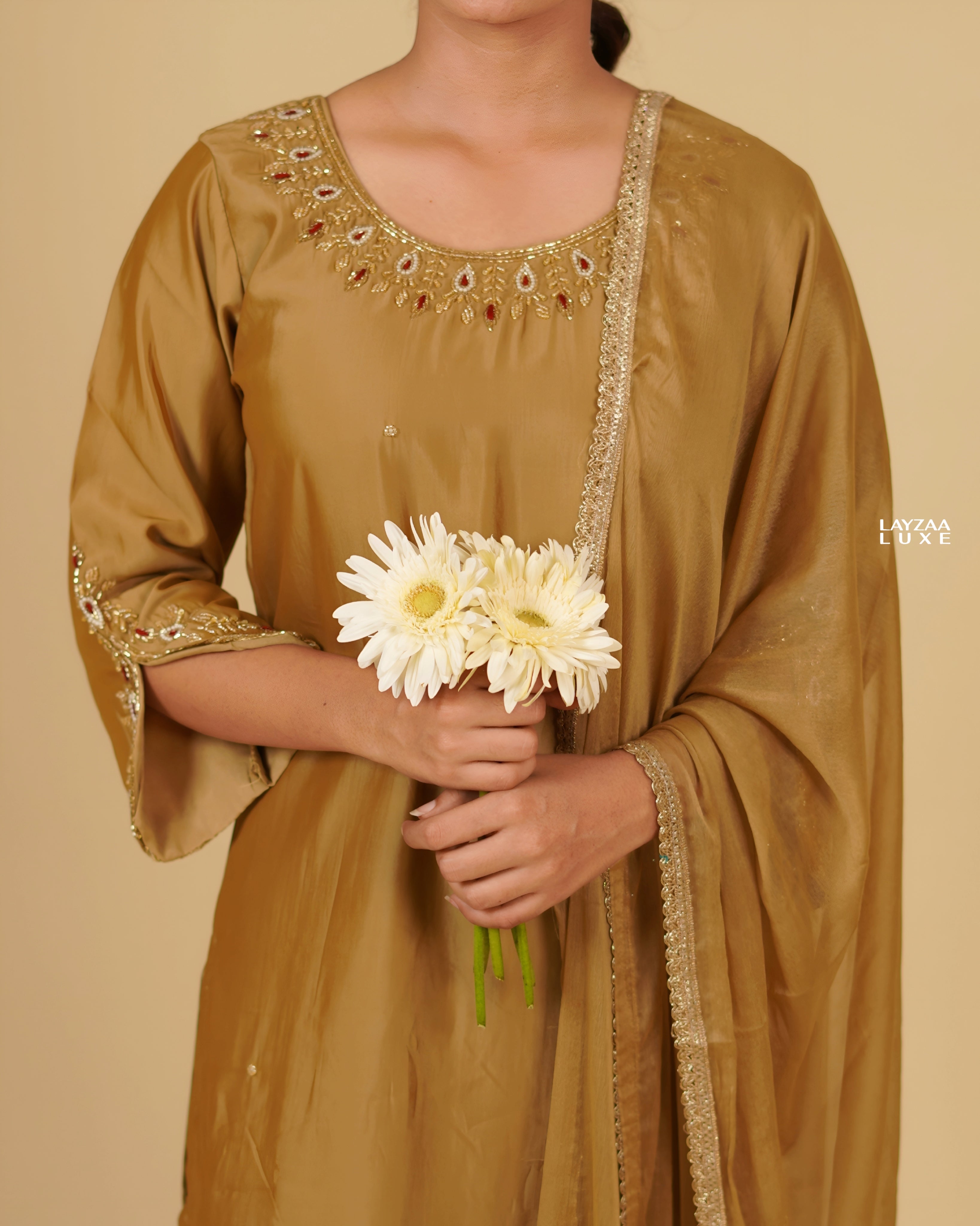 STYLISH TUNIC WITH EMBROIDERY