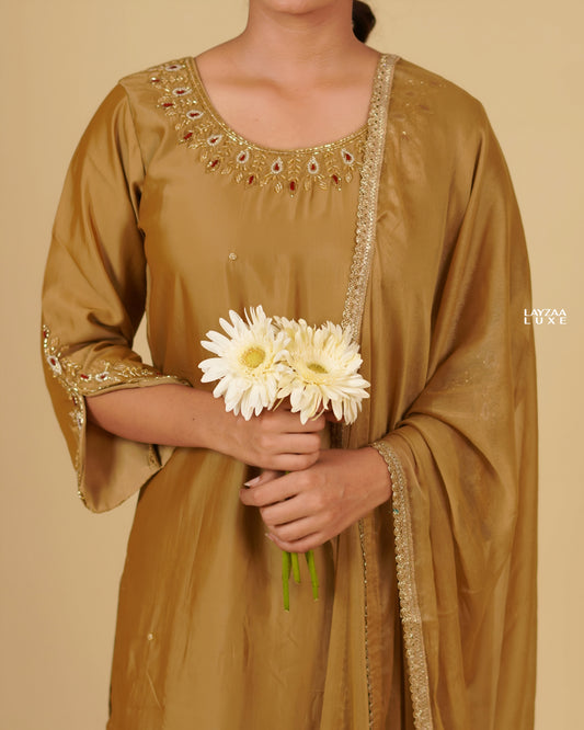 STYLISH TUNIC WITH EMBROIDERY