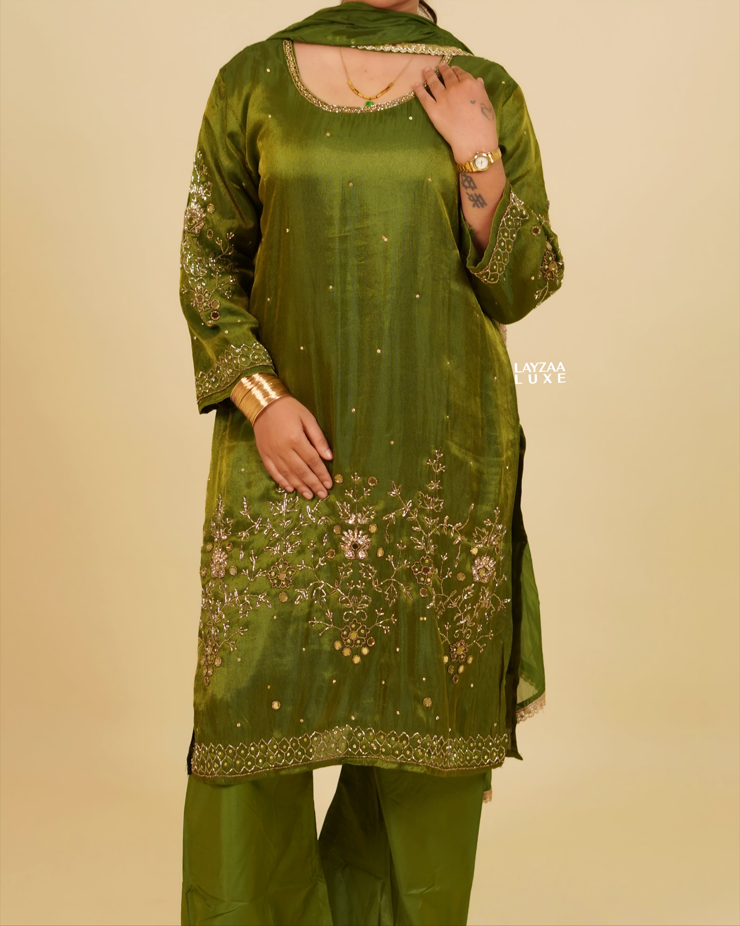 STYLISH TUNIC WITH EMBROIDERY