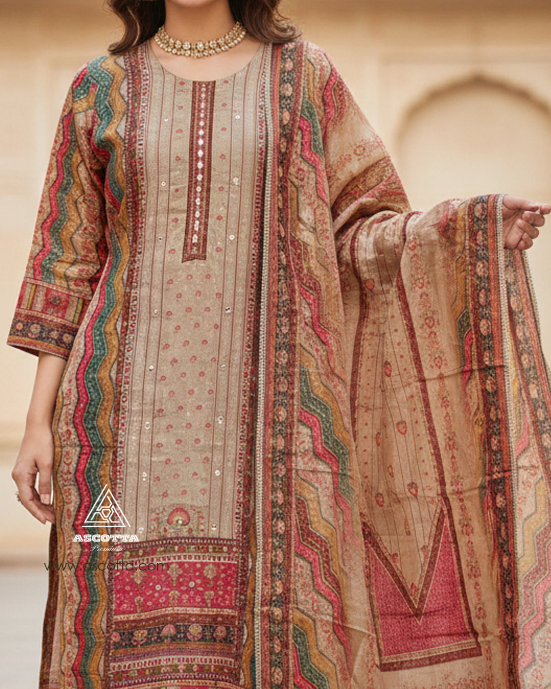 Printed Kurta Set with Mirror work