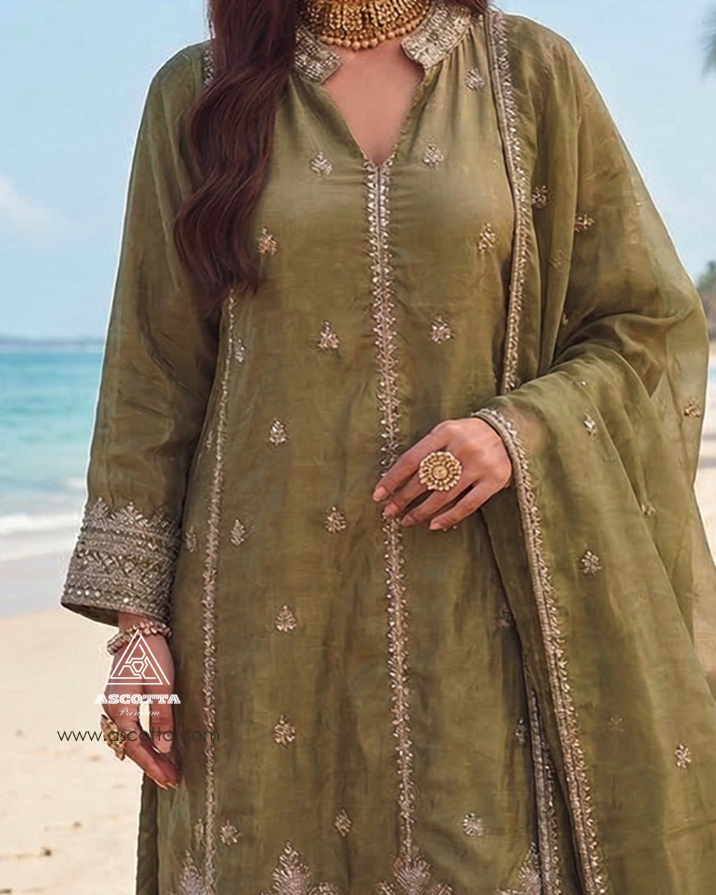 Elegant Ethnic Kurta Set – Elagent csual,part Wear for Women