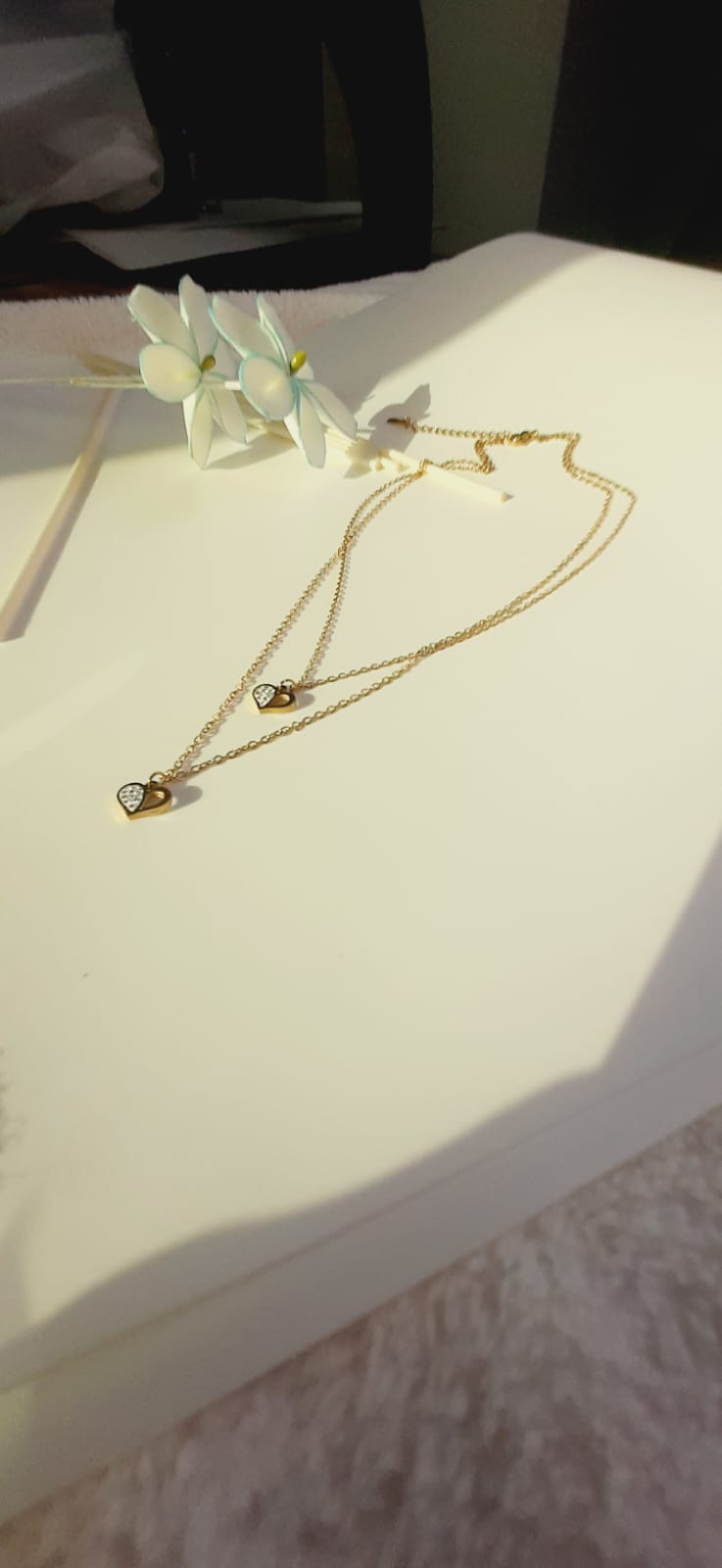 beautifully crafted anti-tarnish heart charm necklace